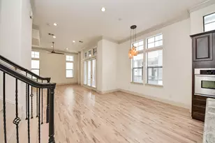 3229 Maxroy St, Houston, TX 77008 - Photo 20