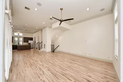 3229 Maxroy Street, Houston, TX 77008 - Photo 12