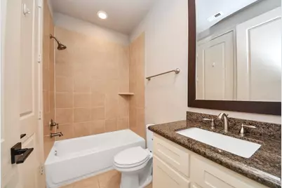 3229 Maxroy Street, Houston, TX 77008 - Photo 8