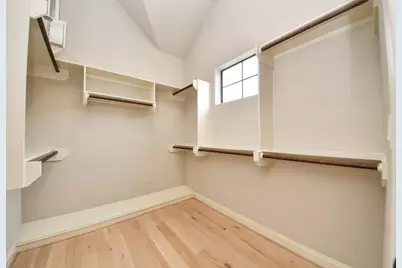 3229 Maxroy Street, Houston, TX 77008 - Photo 36