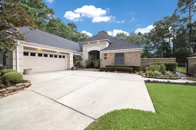 1330 Royal Sands Lane, Kingwood, TX 77345 - Photo 2