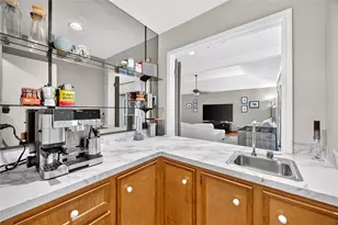 12135 Ella Lee Ln, Houston, TX 77077 - Photo 14