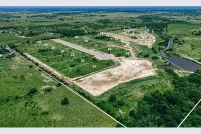 1021 Mustang Crossing Drive, Waller, TX 77484 - Photo 14