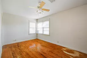 701 Blair St, West Columbia, TX 77486 - Photo 20