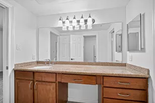 2700 Revere St, Houston, TX 77098 - Photo 28