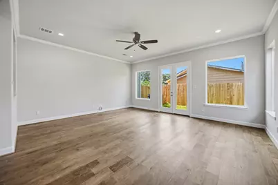 1208 E 26th Street #A, Houston, TX 77009 - Photo 6