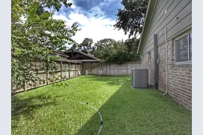 15715 Tumbling Rapids Drive, Houston, TX 77084 - Photo 22