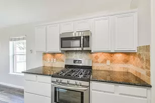 11806 Piney Way Ln, Tomball, TX 77375 - Photo 12