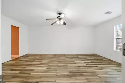 8131 Warren Road, Houston, TX 77040 - Photo 12