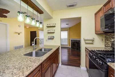 7802 Greenedge Drive, Houston, TX 77040 - Photo 4