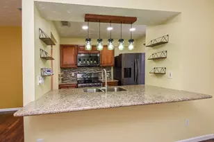 7802 Greenedge Dr, Houston, TX 77040 - Photo 8
