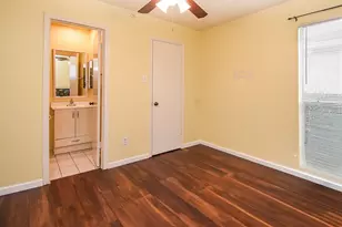 7802 Greenedge Dr, Houston, TX 77040 - Photo 14