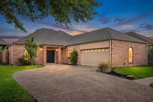 12222 Gladewick Dr, Houston, TX 77077 - Photo 2