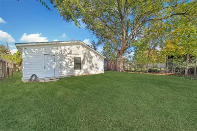 7414 Corpus Christi Street, Houston, TX 77020 - Photo 18
