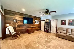 2210 Fm 82 W, Kirbyville, TX 75956 - Photo 16
