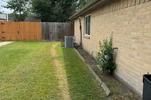 4207 Maple Cross Dr, Pasadena, TX 77505 - Photo 4