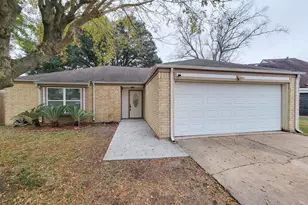 10010 Sagecanyon Dr, Houston, TX 77089 - Photo 1