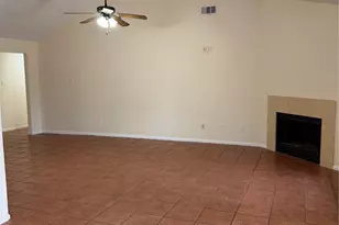 2314 Clear Ridge Dr Dr, Houston, TX 77339 - Photo 6