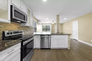 1709 Dan St, Houston, TX 77020 - Photo 14