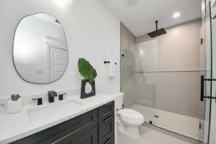 7909 Lynette St, Houston, TX 77028 - Photo 14