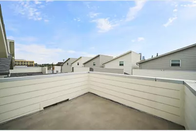 2709 Clinton Drive, Houston, TX 77020 - Photo 36