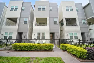 2709 Clinton Dr, Houston, TX 77020 - Photo 1