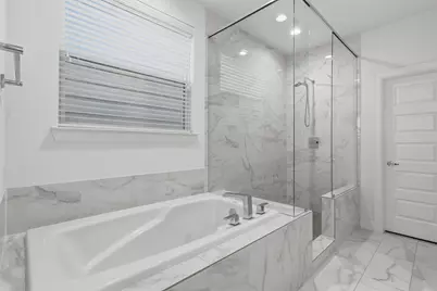 2709 Clinton Drive, Houston, TX 77020 - Photo 34