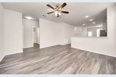 14626 Sierra Garden Drive, Houston, TX 77069 - Photo 6