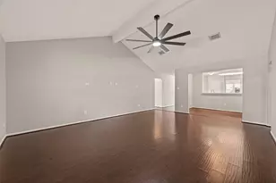 1010 Twisted Elm Ct, Houston, TX 77038 - Photo 18