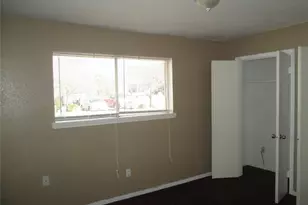 3368 Burke, Pasadena, TX 77504 - Photo 6