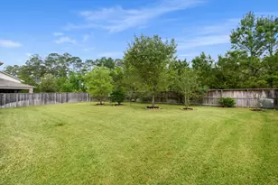 18 Trailing Lantana Pl, The Woodlands, TX 77354 - Photo 16