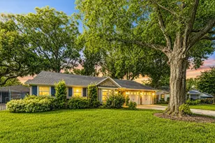 2103 Bethlehem St, Houston, TX 77018 - Photo 1