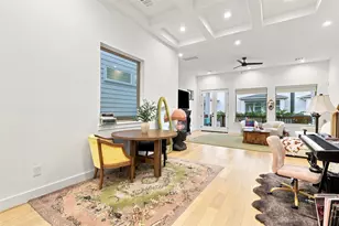 5828 Kiam St, Houston, TX 77007 - Photo 8