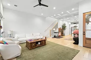 5828 Kiam St, Houston, TX 77007 - Photo 4