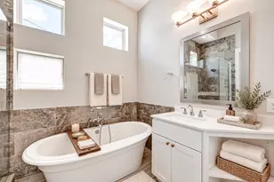 715 Algona Ave, Houston, TX 77008 - Photo 4