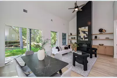 1802 Rollingwood Drive, Huntsville, TX 77340 - Photo 12