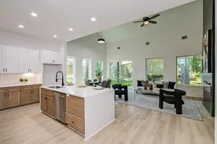 1802 Rollingwood Dr, Huntsville, TX 77340 - Photo 6