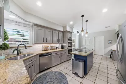 14707 Sandy Creek Drive, Houston, TX 77070 - Photo 6