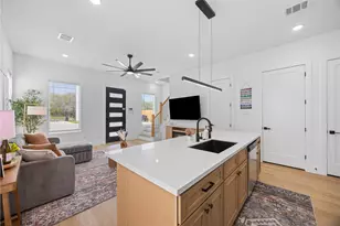 9019 Comal St, Houston, TX 77051 - Photo 28
