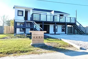 4406 Helen St, Hitchcock, TX 77563 - Photo 2