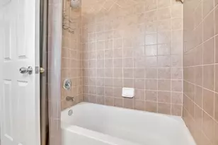 9200 Westheimer Rd, Houston, TX 77063 - Photo 22