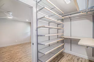 10602 Del Monte Dr, Houston, TX 77042 - Photo 30