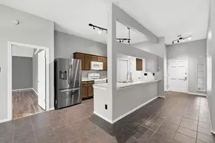 10307 Prospect Hill Dr, Houston, TX 77064 - Photo 4