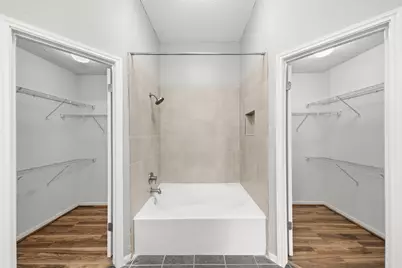 10307 Prospect Hill Drive, Houston, TX 77064 - Photo 14