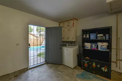2818 Rapho Street, Crosby, TX 77532 - Photo 32