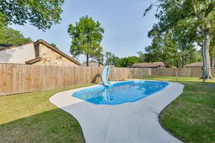 2818 Rapho St, Crosby, TX 77532 - Photo 18
