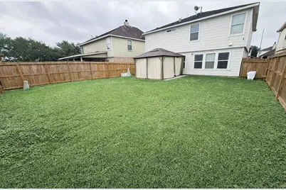 4215 Oakview Creek Lane, Houston, TX 77048 - Photo 16