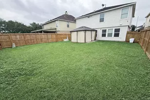 4215 Oakview Creek Ln, Houston, TX 77048 - Photo 16
