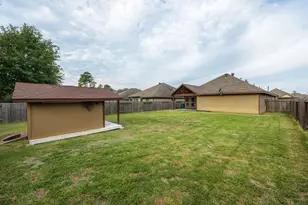 1945 Briar Grove Dr, Conroe, TX 77301 - Photo 20