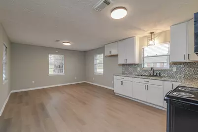 2834 Pansy Street, Pasadena, TX 77503 - Photo 12